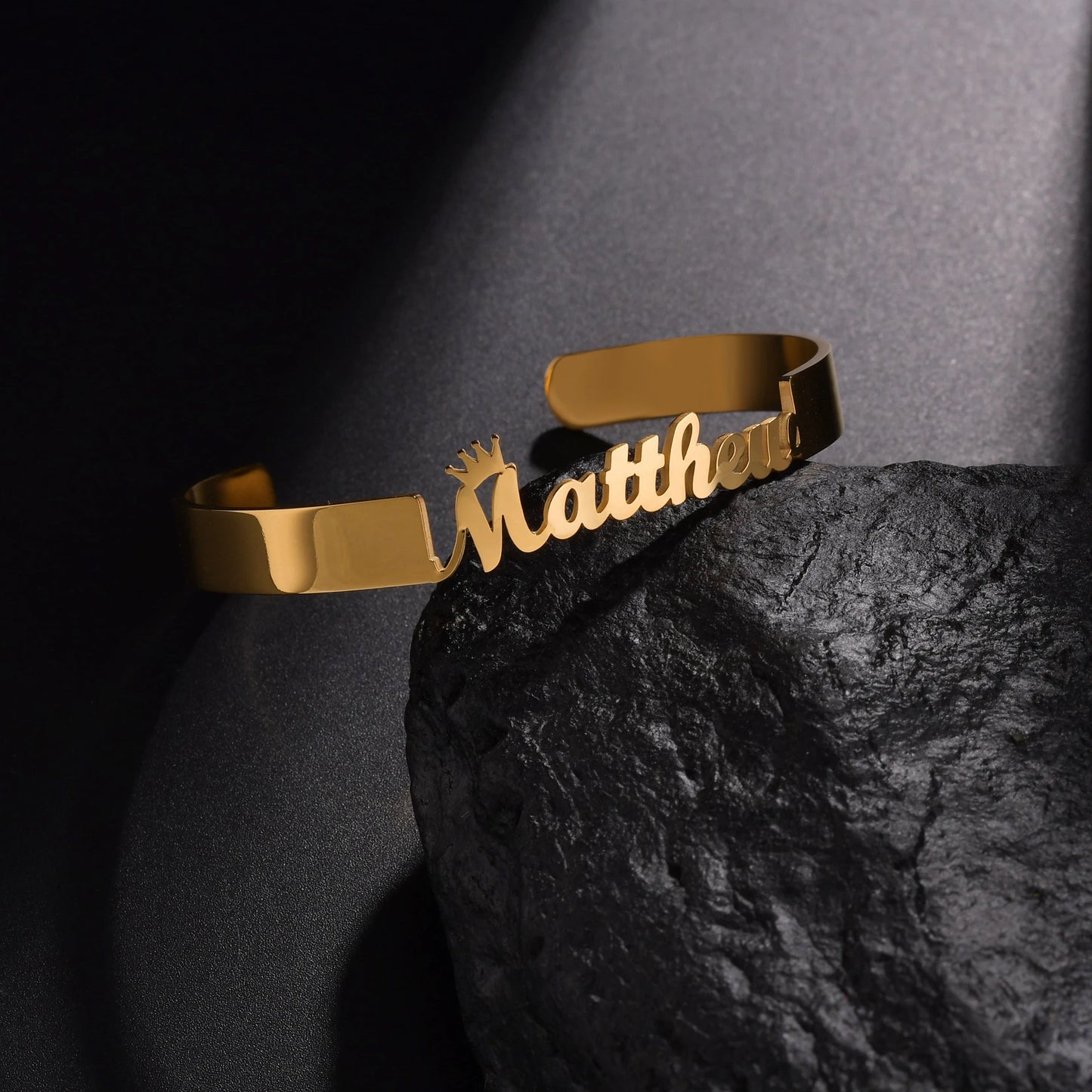 New Stainless Steel Customized Bangle Personalized Nameplate Letter Heart Bracelet For Women Girl Jewelry Wedding Gift
