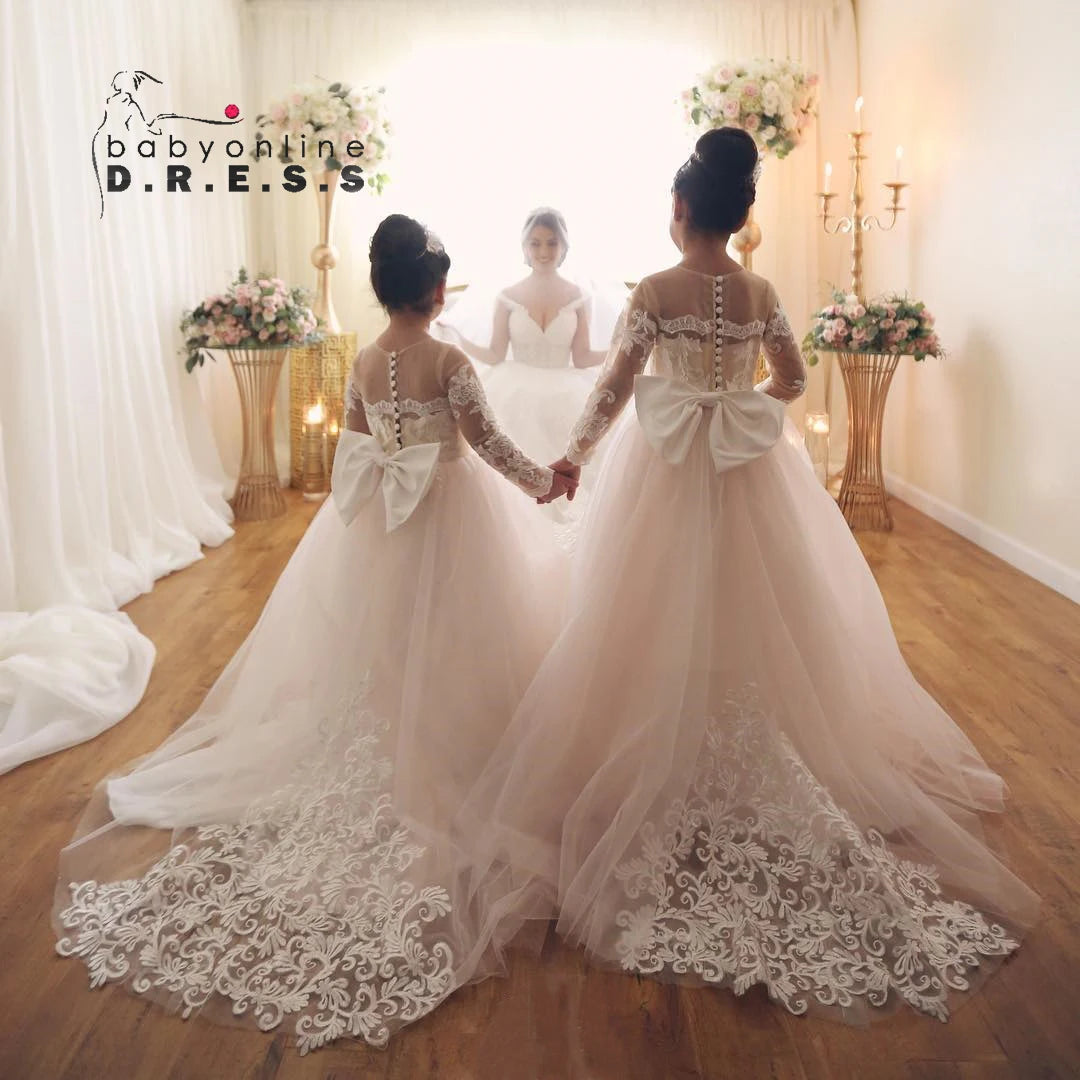 Beautiful Long Sleeve Flower Girl Dresses For Wedding Guest Kids Bridesmaid With Bow White Ivory Lace Tulle First Communion